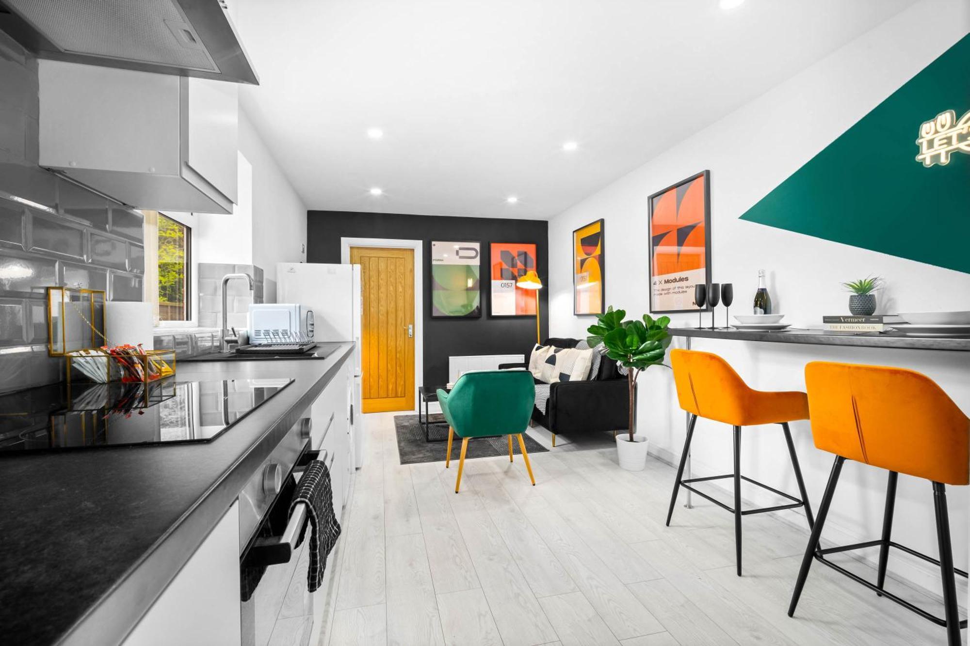 Luxury 3 Bedroom Apartment - Terrace - Near City Centre - Wifi - Smart Tv 1Mr Бирмингем Экстерьер фото