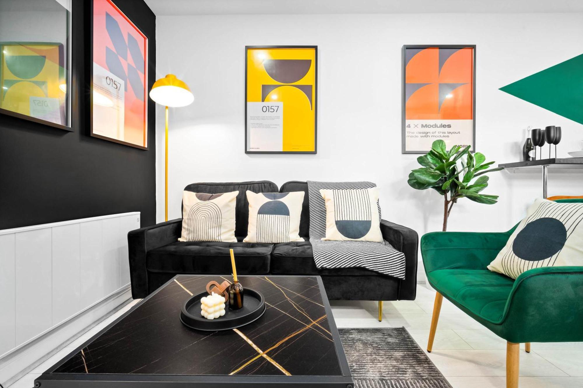 Luxury 3 Bedroom Apartment - Terrace - Near City Centre - Wifi - Smart Tv 1Mr Бирмингем Экстерьер фото
